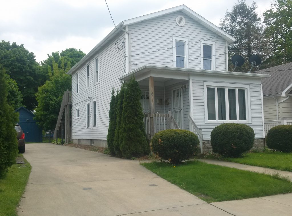 450RENT Gannon Student Housing affordable secure apartments for